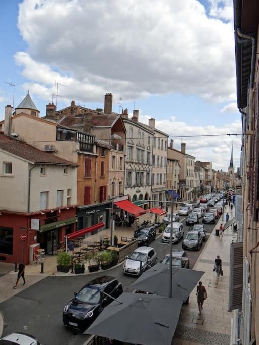 索恩河畔自由城T2 Tout Equipe Au Beau Milieu Du Centre Historique公寓 外观 照片